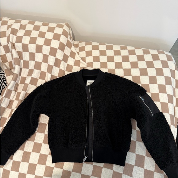 Abercrombie & Fitch Jackets & Blazers - Abercrombie & Fitch Black Fleece Jacket